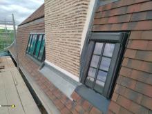 Installation de fenêtre de toit (VELUX, ROTO) et verrière